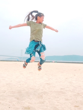 「インスタ映え」｜「アイテム（アクセサリー）」を使った、carryさん（レディース・157cm）の夏コーディネート