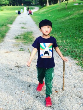 「NOのアイテム」を使った、jun&zhunさん（キッズ・120cm）の春コーディネート