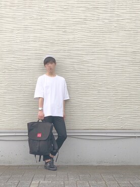 「GU（ジーユー）のアイテム（Tシャツ/カットソー、ホワイト系）」を使った、seriさん（メンズ・173cm）の春コーディネート