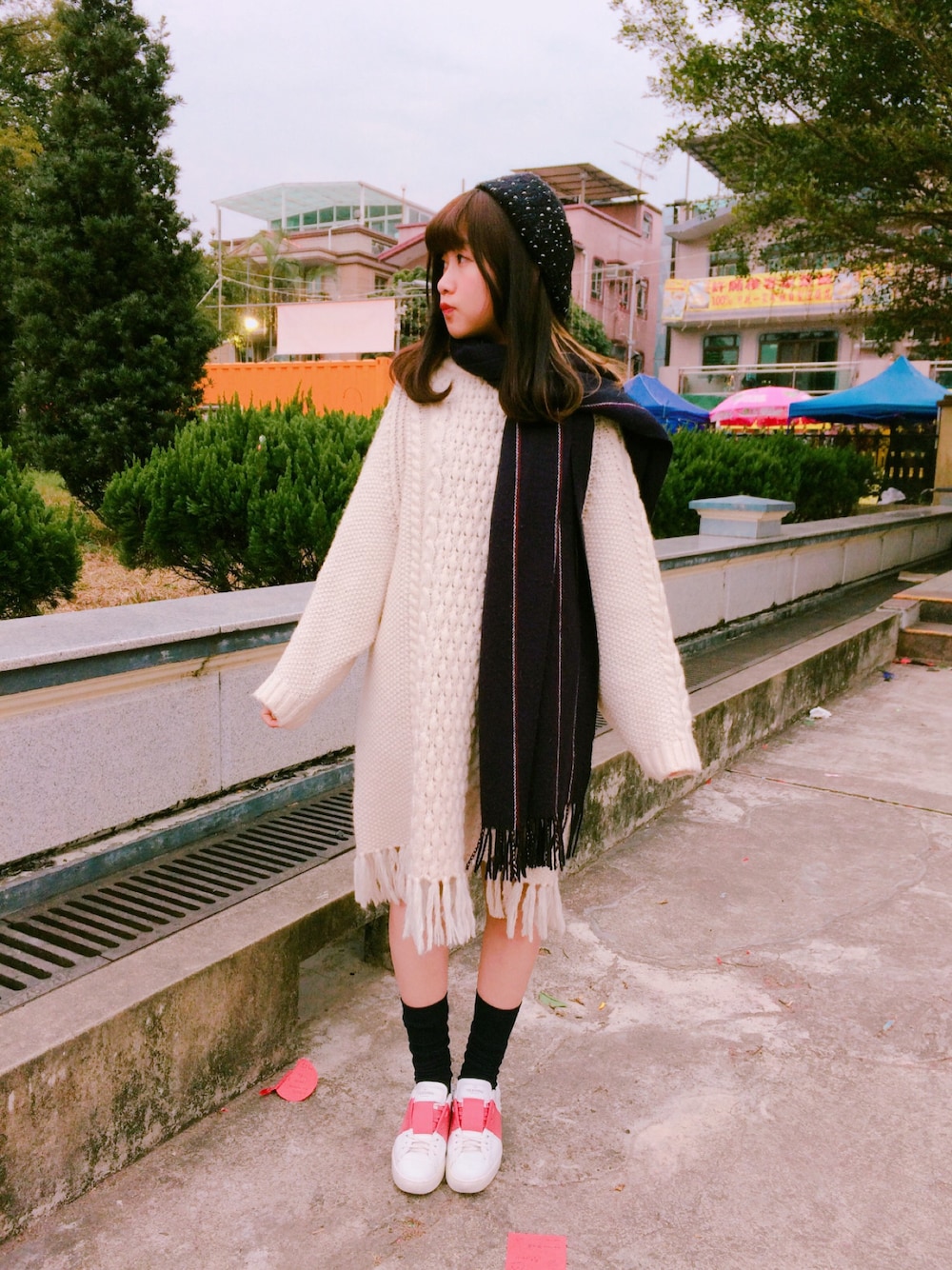 valentino︎ピンクスニーカー2022-23AW完売品37（VALENTINOの