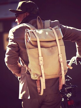 STONE & CLOTHのバックパック/リュックを使った人気ファッション 