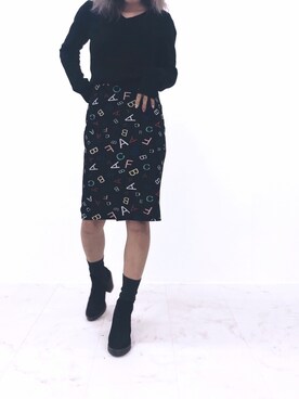 「タイトシルエット」｜「アイテム（ブーツ）」を使った、MAIKOさん（レディース・161cm）の秋コーディネート