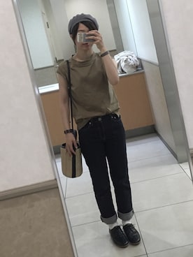 「アイテム（その他トップス、ブラウン系）」を使った、ちひろさん（レディース・162cm）の秋コーディネート