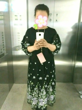 「Rose Tiara（ローズティアラ）のアイテム（シャツ/ブラウス）」を使った、gloriagfさん（レディース・164cm）の春コーディネート