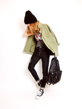 「CONVERSE（コンバース）のconverse（コンバース） ALL STAR OX（オールスターOX）（スニーカー）」を使った、akinaさん（レディース・156cm）の冬コーディネート