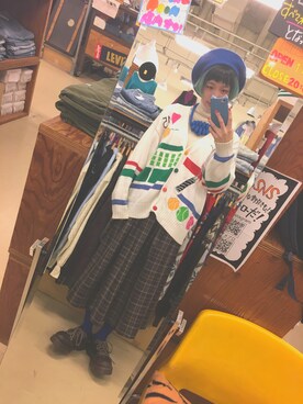 「仕事着」｜「アイテム（ハンチング/ベレー帽）」を使った、えのき🍄さん（レディース・166cm）の秋コーディネート