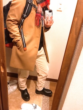 「INHERIT（インヘリット）のアイテム（チェスターコート）」を使った、たくみさん（メンズ・166cm）の冬コーディネート