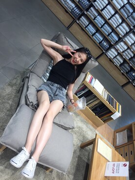 一只小肥球儿さんのコーディネート