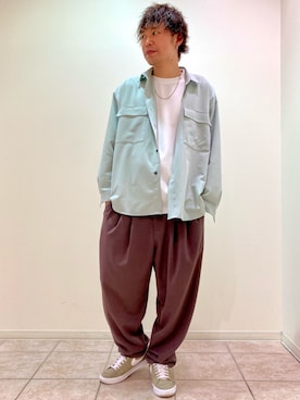 「JUNRED（ジュンレッド）のアイテム（スラックス）」を使った、せいじさん（メンズ・175cm）の春コーディネート