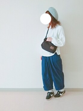 「Samansa Mos2 blue（サマンサモスモスブルー）のアイテム（ハンチング/ベレー帽）」を使った、Sakuyaさん（レディース・155cm）の秋コーディネート