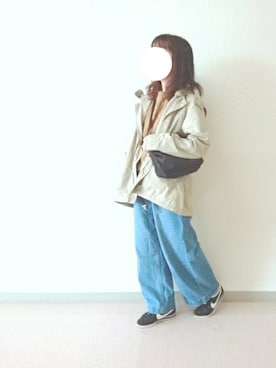 「OZOC（オゾック）のアイテム（マウンテンパーカー）」を使った、Sakuyaさん（レディース・155cm）の秋コーディネート