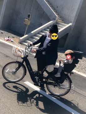 「SOLIDO（ソリード）のアイテム（スウェットパンツ）」を使った、YossYさん（メンズ・171cm）の春コーディネート