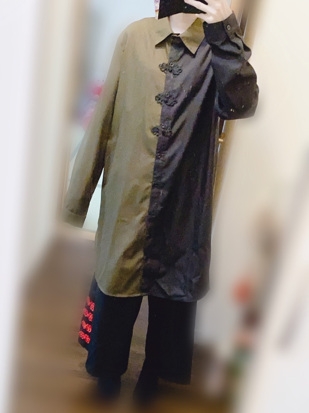 「年末WEAR感謝祭、カジュアル、ジェンダーレス女子、ジェンダーレス、FUNKY FRUIT、FUNKY FRUIT好きの人と繋がりたい、中華風」｜「FUNKY FRUITのアイテム（パンツ、ブラック系）」を使った、霧雨さん（レディース・162cm）の冬コーディネートの1枚目の写真