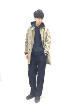 「LAKOLE（ラコレ）のアイテム（ステンカラーコート）」を使った、LAKOLE MENSさん（メンズ・180cm）の春コーディネート