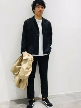 「LAKOLE（ラコレ）のアイテム（ステンカラーコート）」を使った、LAKOLE MENSさん（メンズ・176cm）の春コーディネート