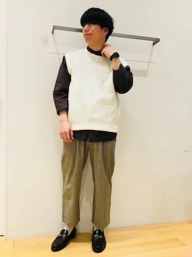 「LAKOLE（ラコレ）のアイテム（ベスト）」を使った、LAKOLE MENSさん（メンズ・170cm）の春コーディネート