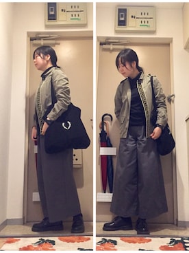 「FRED PERRY（フレッドペリー）のSPECIAL BOOK(宝島社)（トートバッグ、ブラック系）」を使った、mikiさん（レディース・158cm）の秋コーディネート