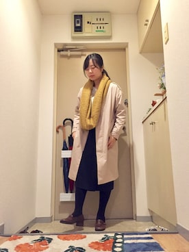 「スヌード」｜「アイテム（トレンチコート）」を使った、mikiさん（レディース・158cm）の春コーディネート