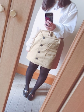 「トレンチスカート」｜「アイテム（アクセサリー）」を使った、あんりさん（レディース・157cm）の冬コーディネート