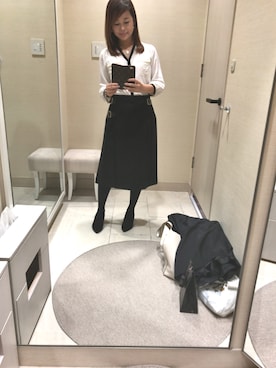 「R（アール）のアイテム」を使った、lilyさん（レディース・155cm）の秋コーディネート