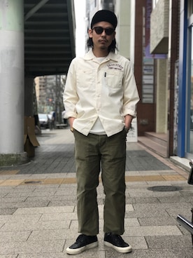 「Schott（ショット）のアイテム（カーゴパンツ）」を使った、Junpeiさん（メンズ・166cm）の春コーディネート
