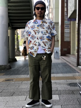 「Schott（ショット）のアイテム（カーゴパンツ）」を使った、Junpeiさん（メンズ・166cm）の春コーディネート