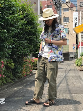 「Schott（ショット）のアイテム（カーゴパンツ）」を使った、Junpeiさん（メンズ・165cm）の春コーディネート