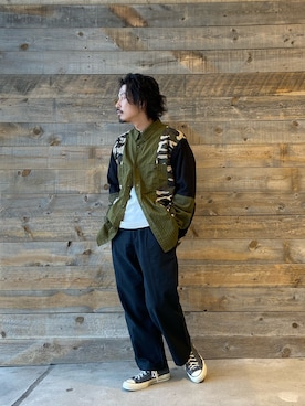 「schott（ショット）のアイテム（スラックス）」を使った、Junpeiさん（メンズ・165cm）の春コーディネート