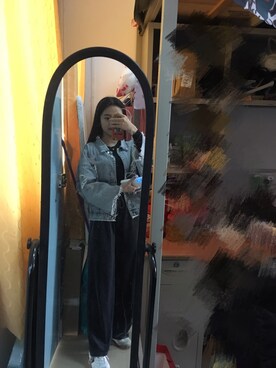 「V（ブイ）のアイテム」を使った、Kosssbeeeeeeさん（レディース・162cm）の冬コーディネート