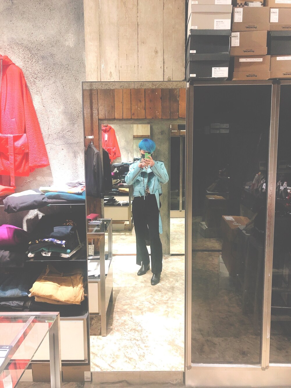 「今日のコーデ」｜「SAINT LAURENT PARISのアイテム（ブーツ、ブラック系）」を使った、Yuyuさん（メンズ・173cm）の冬コーディネートの1枚目の写真