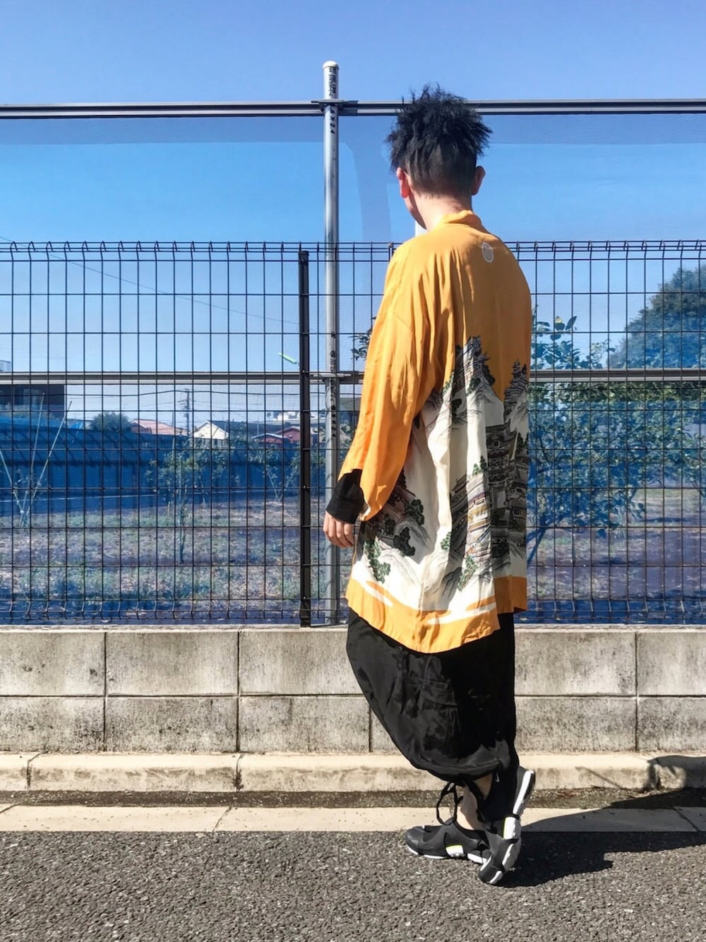 「休日スタイル、Epic.、heights、春、yohjiyamamoto、NIKE、ベルイエロー、美女と野獣キャンペーン」｜「used(heights)のアイテム（その他アウター、イエロー系）」を使った、まちゃち@Epic.さん（メンズ・171cm）の春コーディネートの1枚目の写真