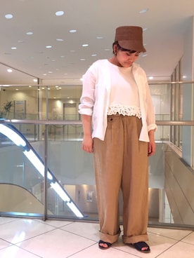 「RNA」｜「アイテム（スラックス）」を使った、moeka さん（レディース・148cm）の春コーディネート