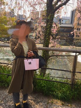 「花見」｜「アイテム（スラックス）」を使った、あんなさん（レディース・157cm）の春コーディネート