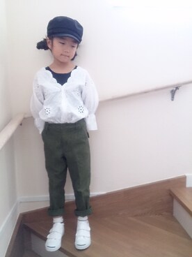 「カーキパンツ」｜elenaさん（キッズ・110cm）の秋コーディネート