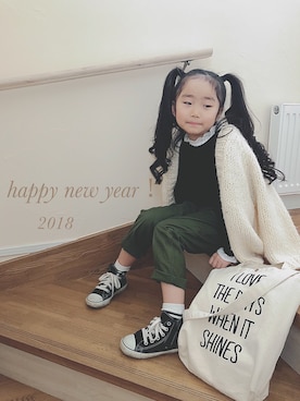 「Right-on（ライトオン）のアイテム（バッグ）」を使った、elenaさん（キッズ・110cm）の冬コーディネート