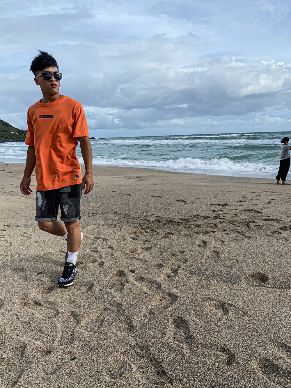 「夏」｜「BEN DAVISの[BEN DAVIS/ベンデイビス] ボックスロゴTシャツ（Tシャツ/カットソー、ホワイト系）」を使った、Colinさん（メンズ・165cm）の夏コーディネートの1枚目の写真