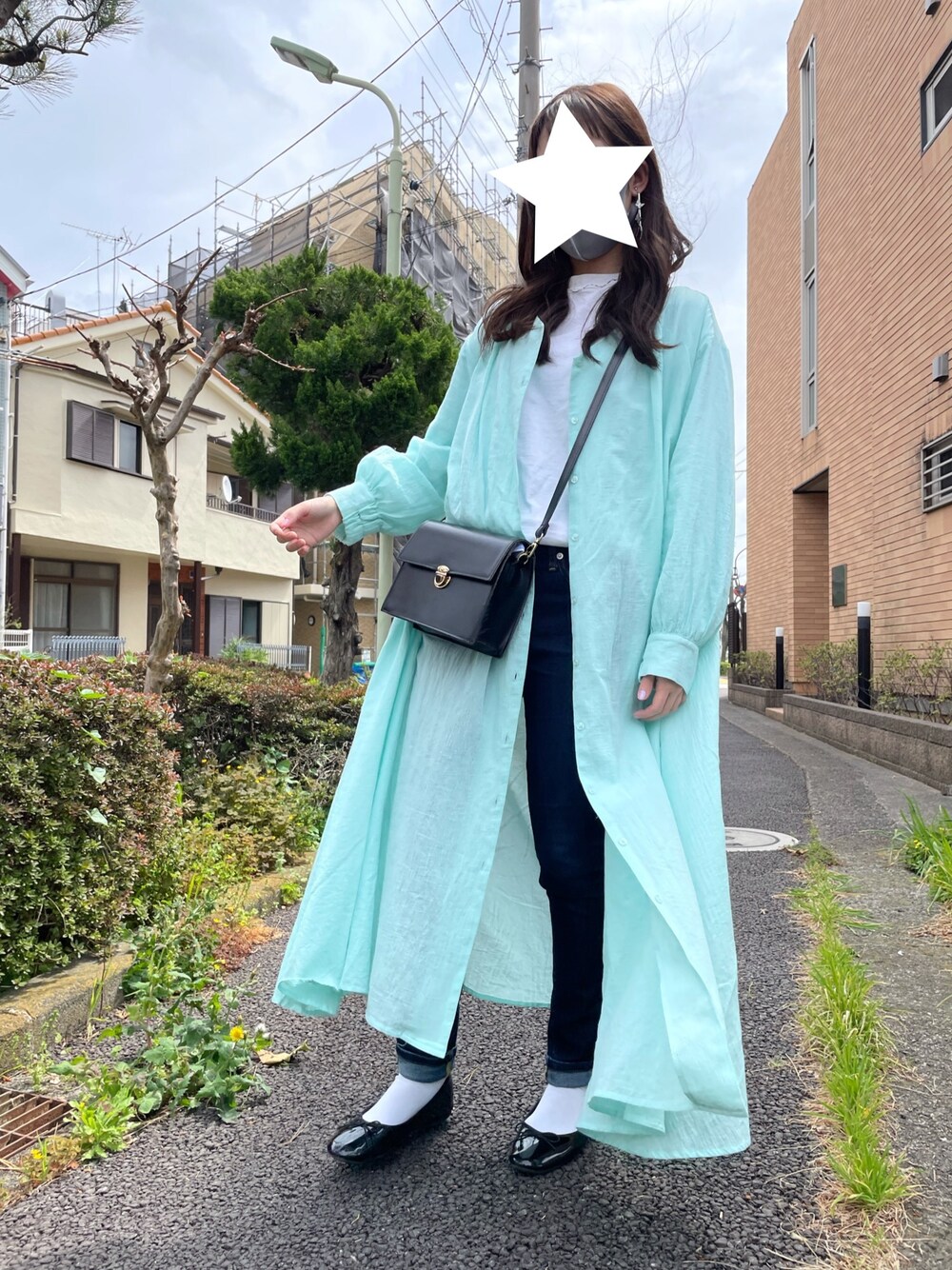 「ピーターパン、スプリングコーデ、黒パンプス、白靴下」｜「sangoのアイテム（ショルダーバッグ、ブラック系）」を使った、y___kさん（レディース・158cm）の春コーディネートの1枚目の写真