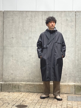 「秋冬」｜「アイテム（ステンカラーコート）」を使った、Funachangさん（メンズ・177cm）の夏コーディネート