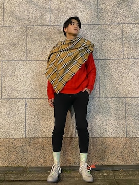 「GIVENCHY（ジバンシイ）のアイテム（スウェットパンツ）」を使った、sss___3xさん（メンズ・182cm）の春コーディネート