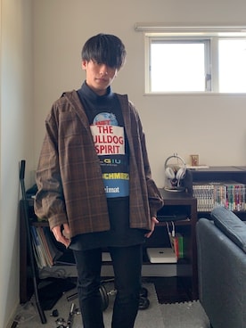 「vetements」｜「アイテム（スウェット）」を使った、そーさん（メンズ・170cm）の冬コーディネート
