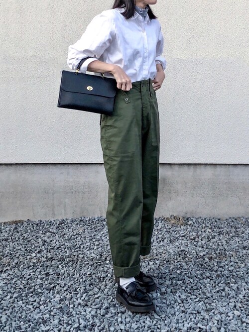 21年秋コーデに差をつけるスカーフを使ったおしゃれなコーディネート特集 大人の女性向けファッションメディア Casual