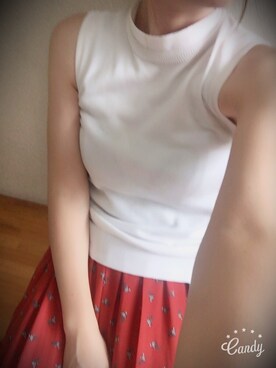 「GU（ジーユー）のアイテム（Tシャツ/カットソー、ホワイト系）」を使った、Non'sさん（レディース・153cm）の秋コーディネート