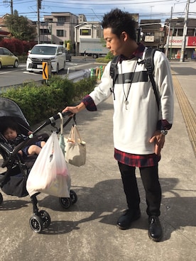 「アイテム（腕時計、パープル系）」を使った、やすくんさん（メンズ・170cm）の春コーディネート