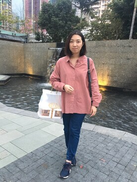 「adidas（アディダス）のアイテム（スニーカー、その他）」を使った、니콜さん（レディース・160cm）の春コーディネート