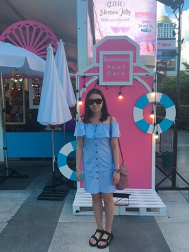 「Teva（テバ）のアイテム（サンダル、ブラック系）」を使った、니콜さん（レディース・160cm）の夏コーディネート