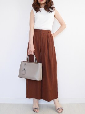 「UNIQLO（ユニクロ）のUVカットリブノースリーブセーター（ニット/セーター）」を使った、tomomiyu0920さん（レディース・157cm）の夏コーディネート