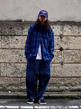 「GOLD（ゴールド）のアイテム」を使った、TENMAYAさん（メンズ・175cm）の夏コーディネート