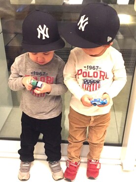 「NEW BALANCE（ニューバランス）のNew Balance/ ニューバランス FS996 14cm～16cm（スニーカー、レッド系）」を使った、JUN☺︎さん（キッズ）の冬コーディネート