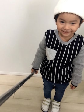 「GLOBAL WORK（グローバルワーク）のアイテム（ニット/セーター、その他）」を使った、JUN☺︎さん（キッズ）の冬コーディネート