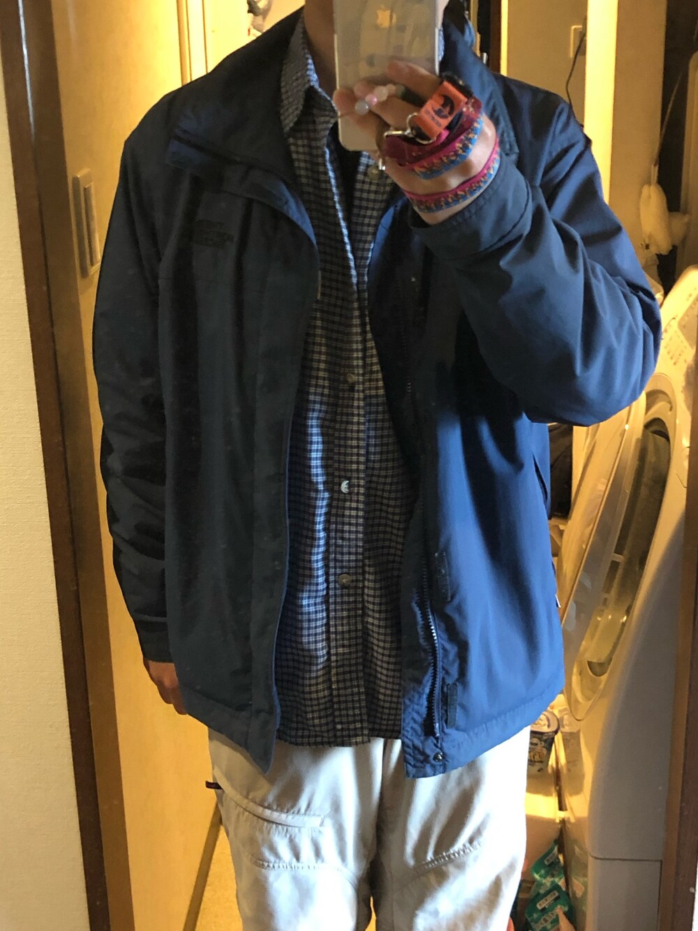 「今日のコーデ、おでかけ、graniph、Jack Wolfskin、northface、phenix」｜「Design Tshirts Store graniphのアイテム（Tシャツ/カットソー、ブラック系）」を使った、人生捨てるっす🍄さん（メンズ・171cm）の春コーディネートの1枚目の写真